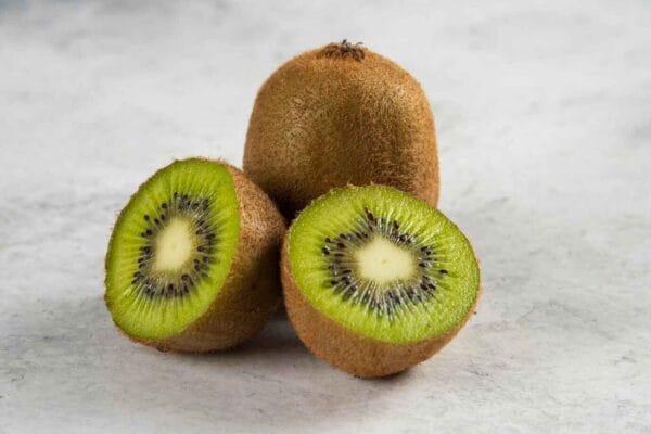 Imported Kiwifruit for a Tangy Winter Surprise in Pakistan